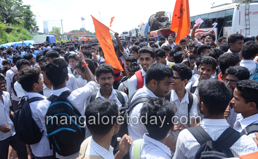 Basic amenities at Govt. hostels must demand from ABVP 